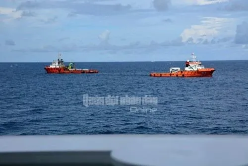 tàu tìm kiếm máy bay casa 212 tại vùng biển bạch long vĩ